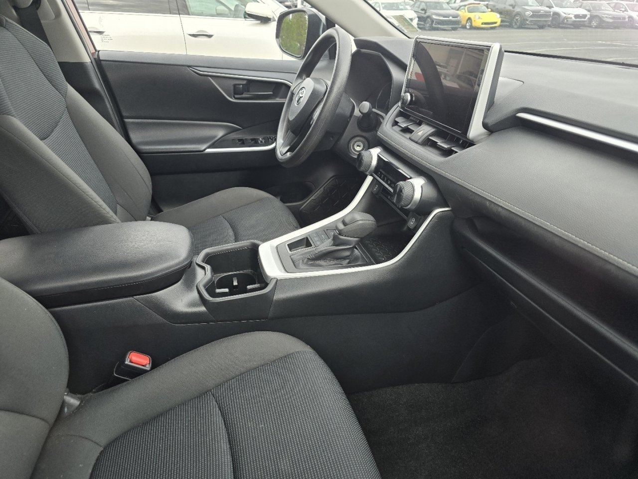 Used 2024 Toyota RAV4 LE image 13