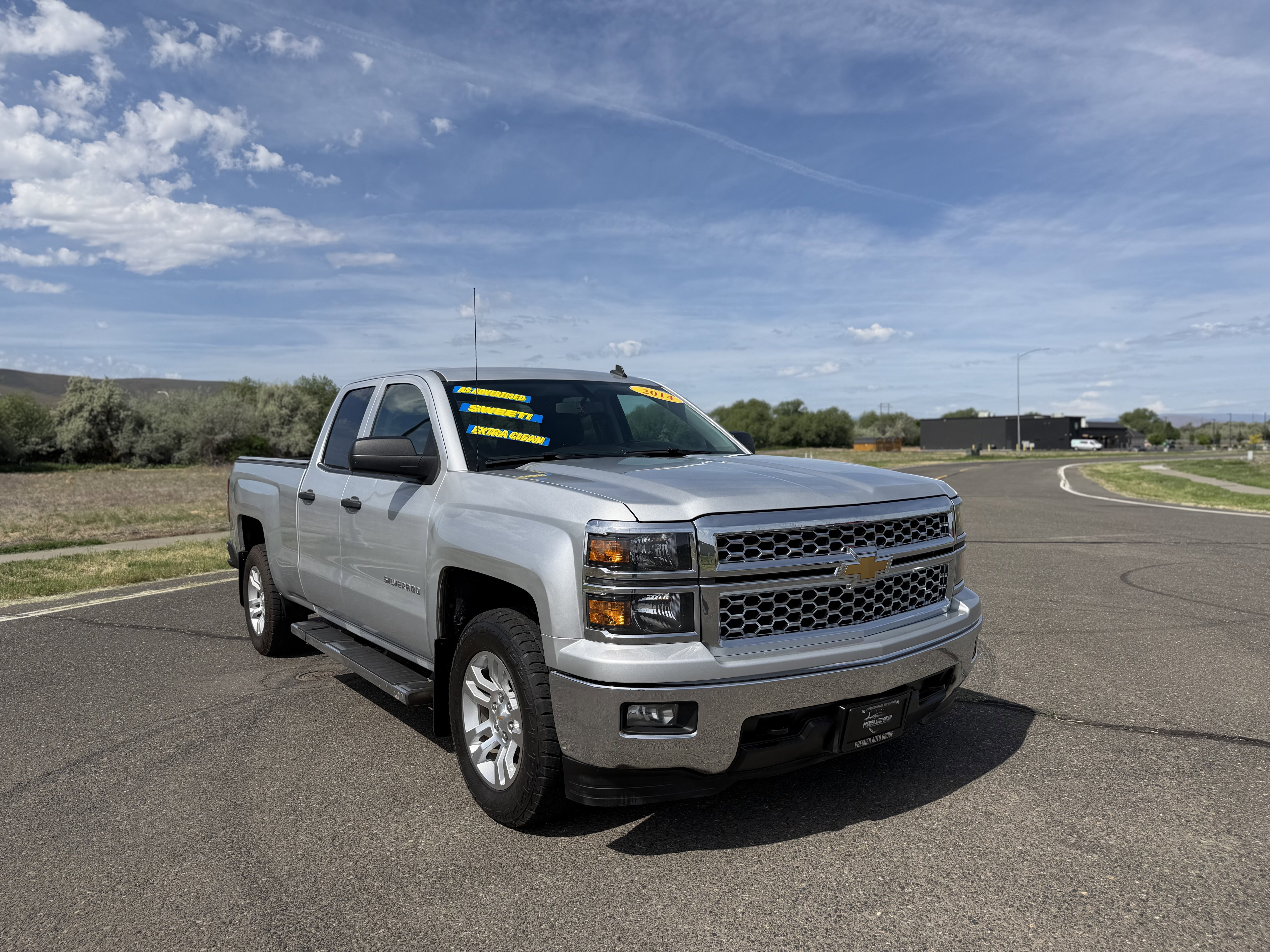 Used 2014 Chevrolet Silverado 1500 LT AWD/4WD image 8