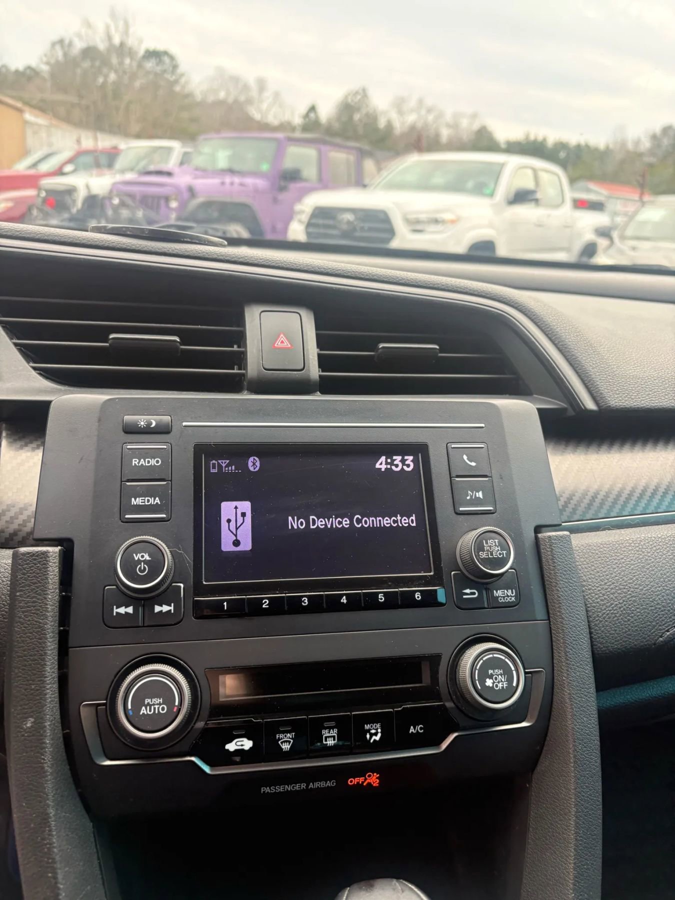 Used 2017 Honda Civic Sport image 27