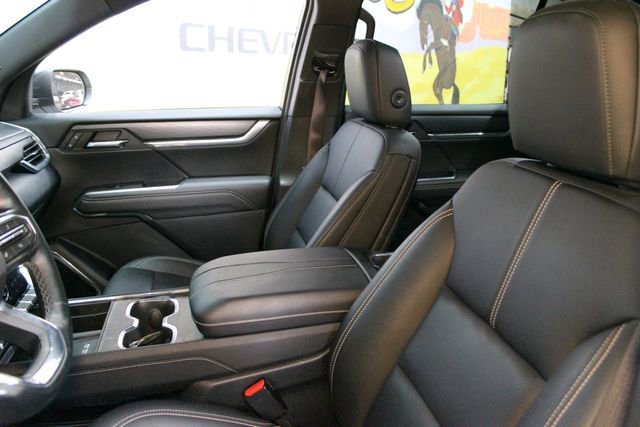 Used 2024 GMC Acadia Elevation w/ Trailering Package AWD/4WD image 21
