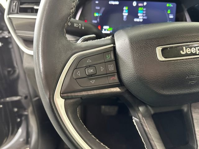 Used 2023 Jeep Grand Cherokee 4WD 4xe image 15