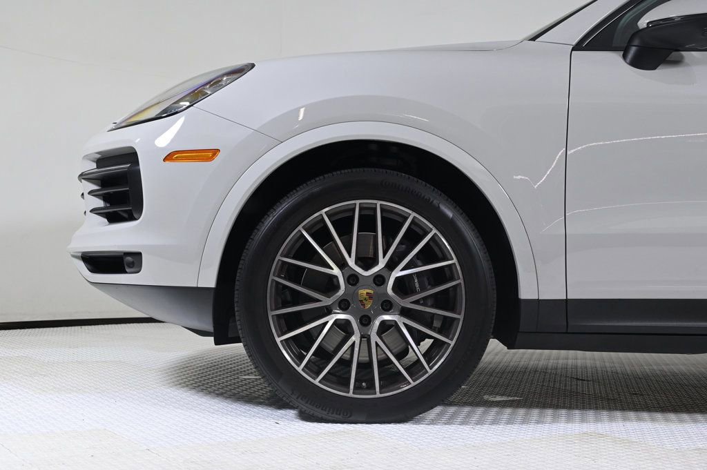 Certified 2022 Porsche Cayenne image 28