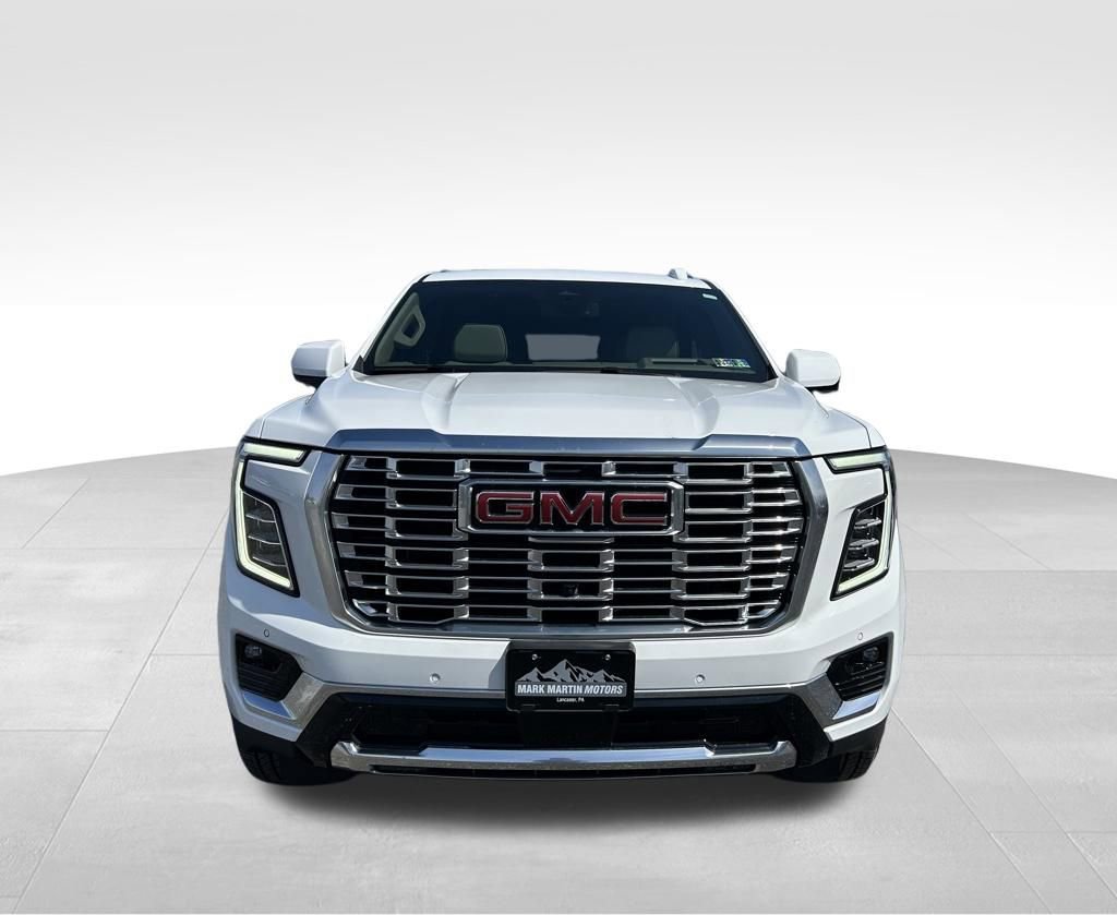 Used 2025 GMC Yukon Denali w/ Sun & Power Step Package image 28