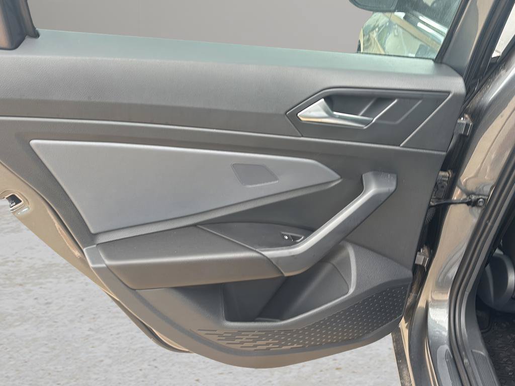 New 2026 Volkswagen Jetta SE FWD image 14