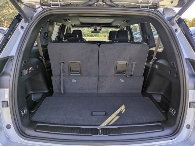 New 2025 Jeep Grand Cherokee L Limited w/ Black Appearance Package image 11