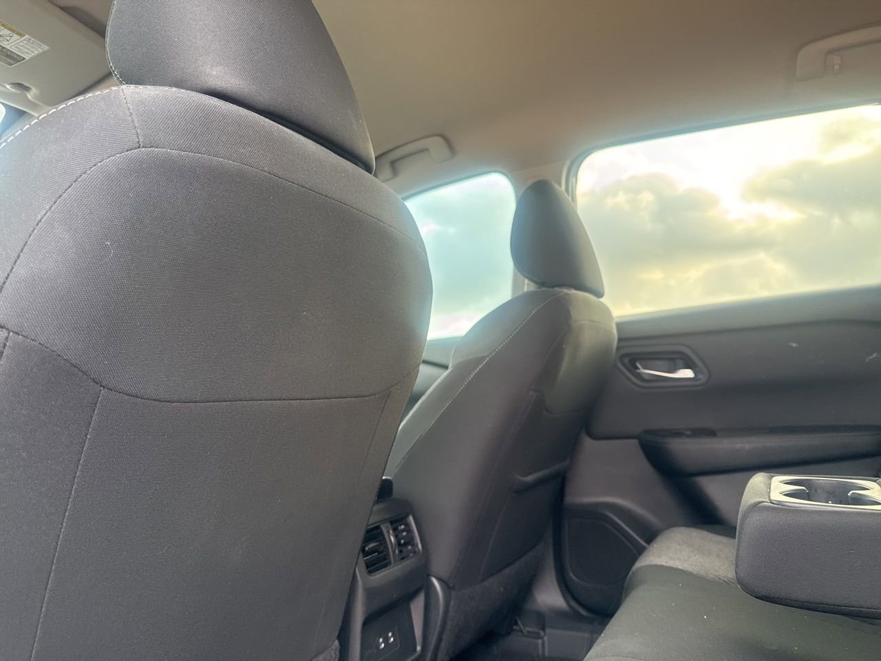 Certified 2024 Nissan Rogue SV image 34