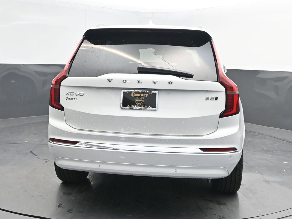 New 2026 Volvo XC90 B5 Plus w/ Protection Package image 6