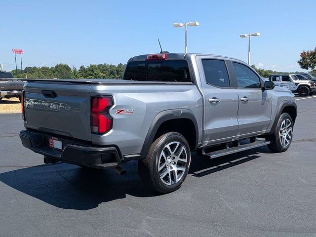 Used 2024 Chevrolet Colorado Z71 w/ Advanced Trailering Package AWD/4WD image 3
