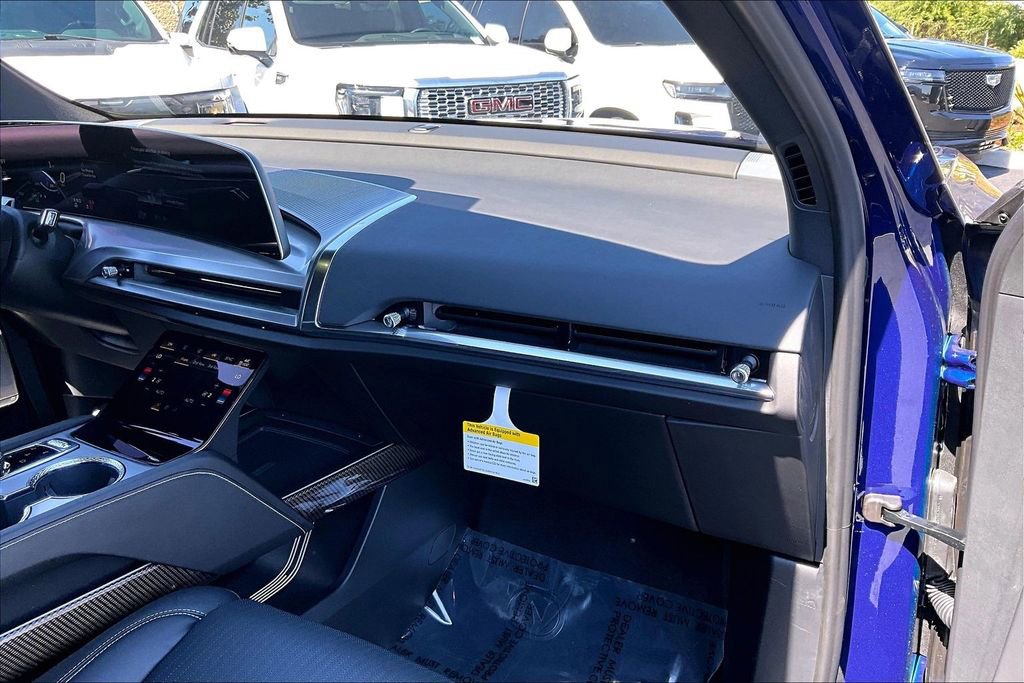 New 2026 Cadillac Vistiq Sport image 33