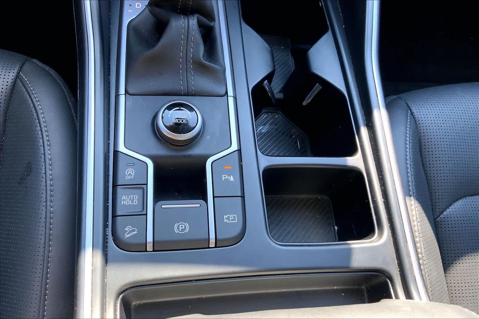 Used 2025 Kia Sorento EX FWD image 34