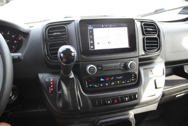 Used 2026 RAM ProMaster 3500 w/ Convenience Group FWD image 4