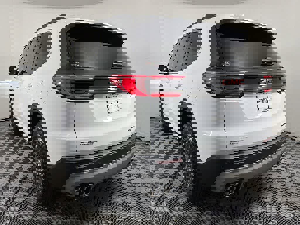 New 2025 GMC Acadia Elevation image 7