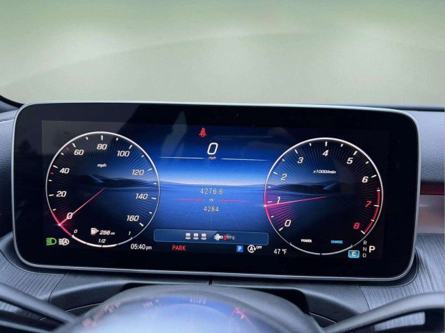 Certified 2025 Mercedes-Benz C 300 4MATIC Sedan image 11