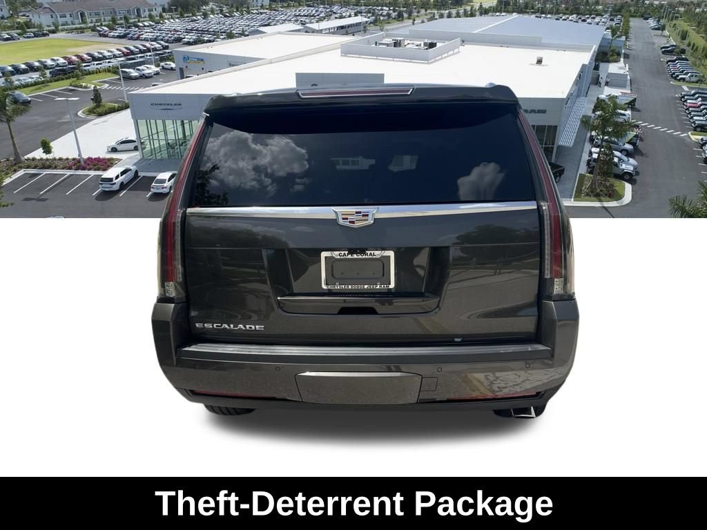 Used 2020 Cadillac Escalade Premium Luxury w/ LPO, Radiant Package RWD image 6