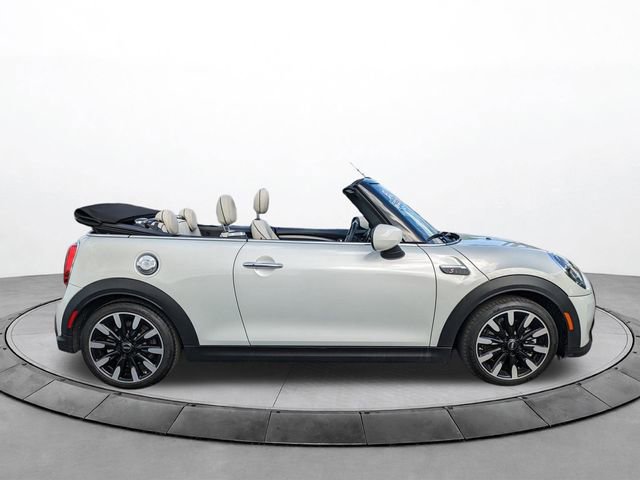 Used 2022 MINI Cooper S w/ Signature Upholstery Package image 3