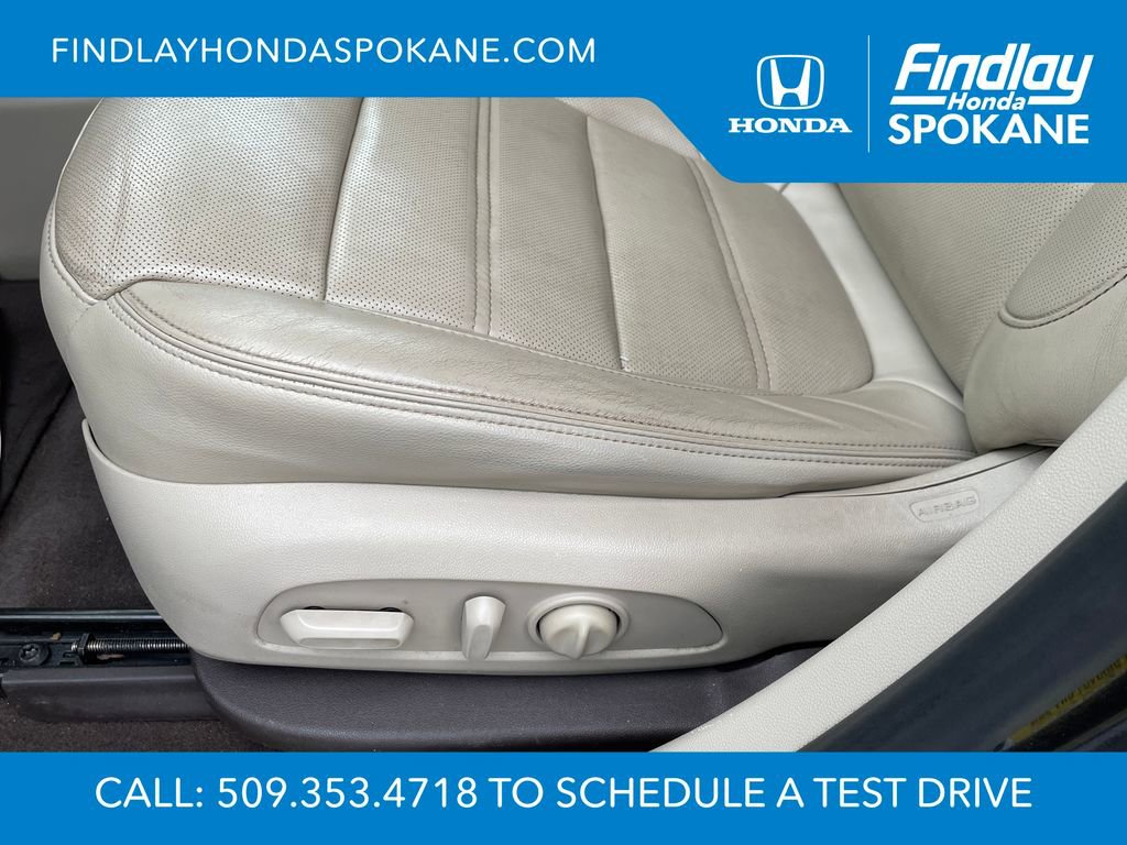 Used 2017 GMC Acadia Denali image 8