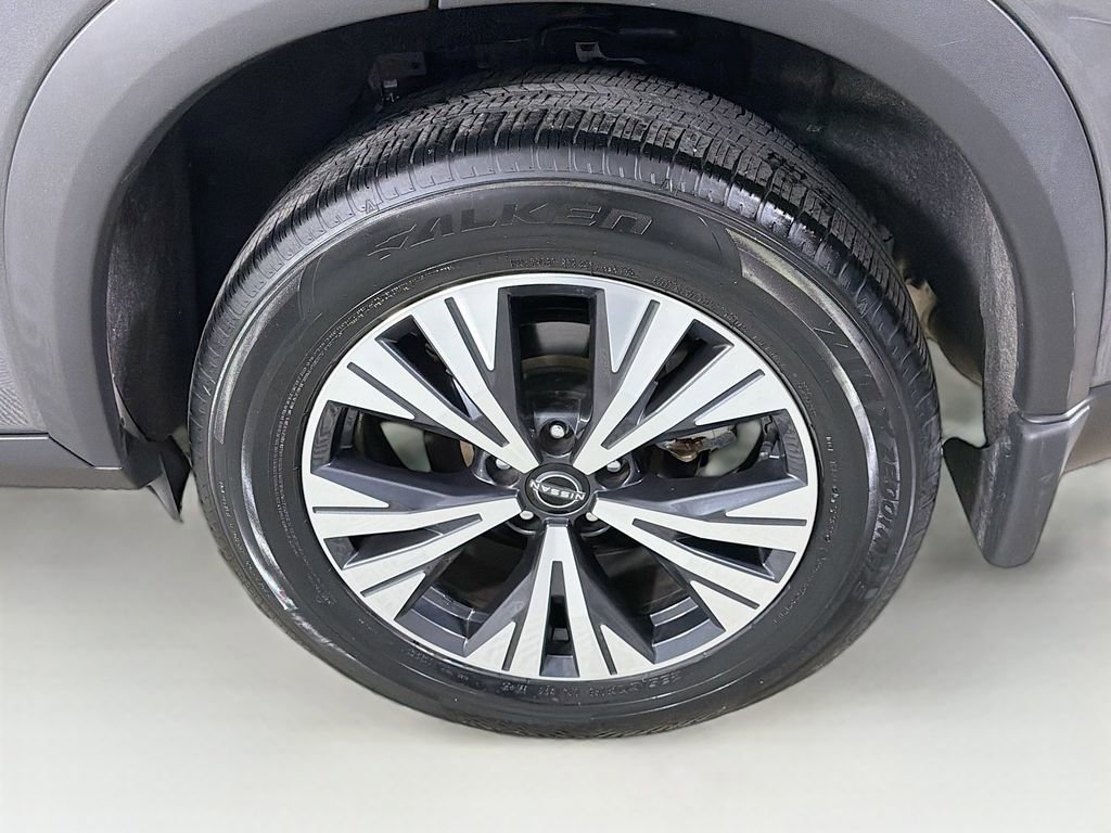 Used 2022 Nissan Rogue SV image 31