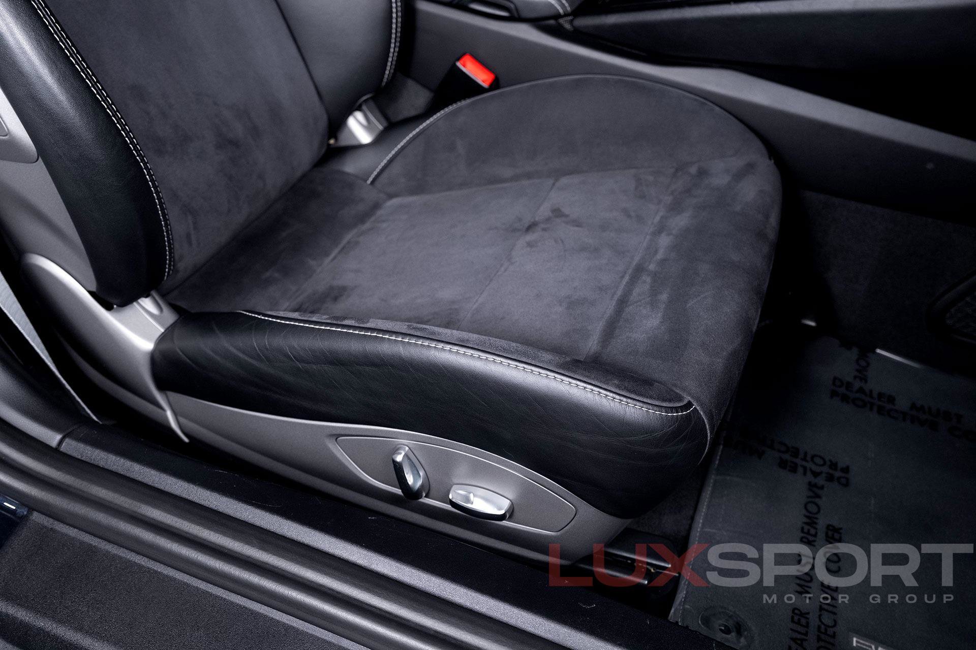 Used 2017 Porsche 911 Carrera GTS w/ GTS Interior Package image 55