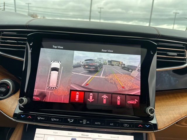 Used 2022 Jeep Grand Wagoneer Series III w/ Flexible Seating Group image 36