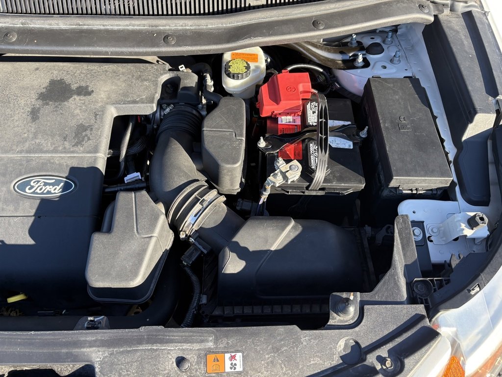 Used 2013 Ford Explorer XLT image 41