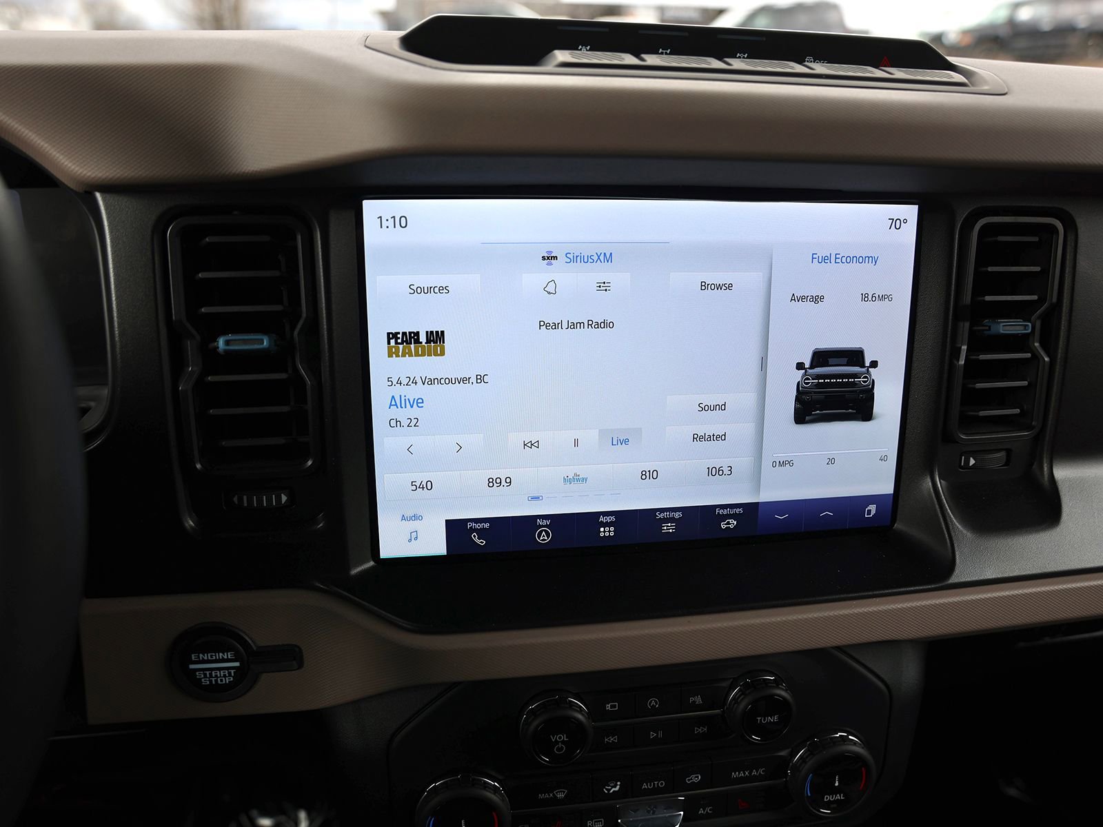 Used 2022 Ford Bronco Wildtrak image 26