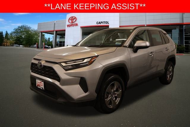 Used 2024 Toyota RAV4 XLE image 6