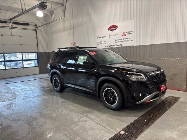 New 2026 Nissan Pathfinder Rock Creek AWD/4WD image 3