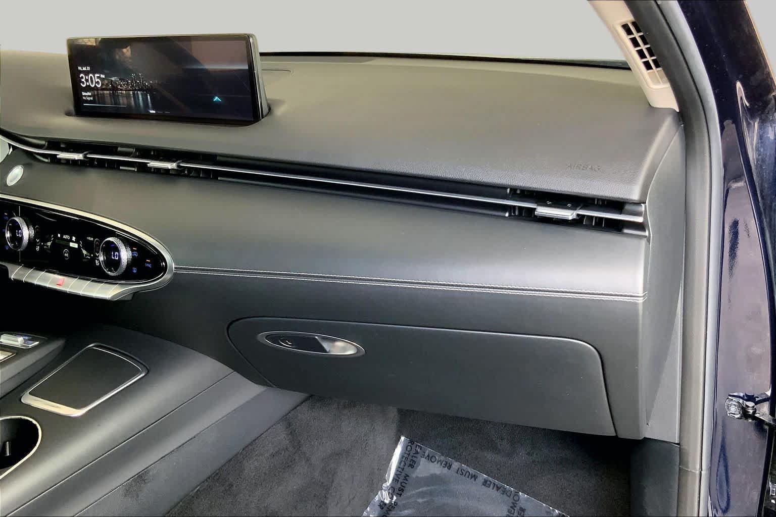 Used 2025 Genesis GV70 2.5T AWD/4WD image 19
