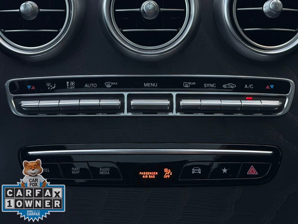 Used 2021 Mercedes-Benz GLC 300 4MATIC image 15