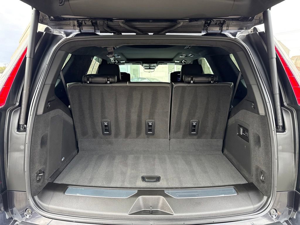 Certified 2023 Cadillac Escalade Sport Platinum image 15