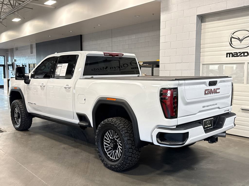 Used 2025 GMC Sierra 3500 AT4 w/ AT4 Premium Plus Package image 4