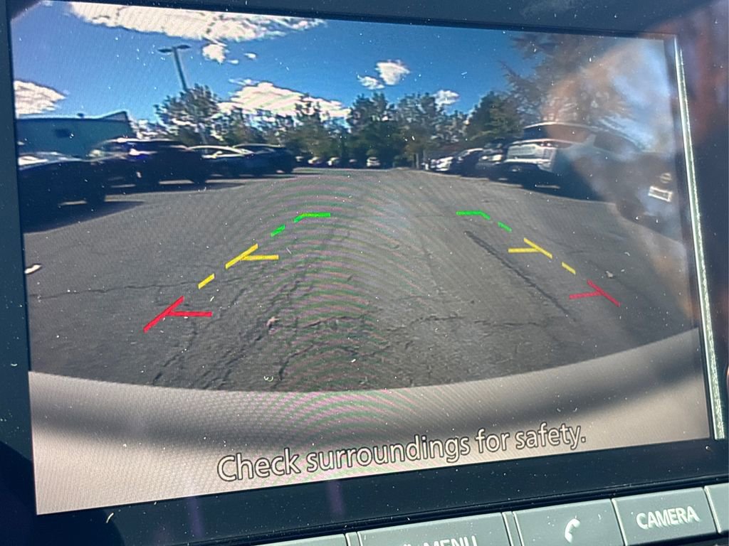 New 2025 Nissan Pathfinder SV w/ Black Appearance Package image 32