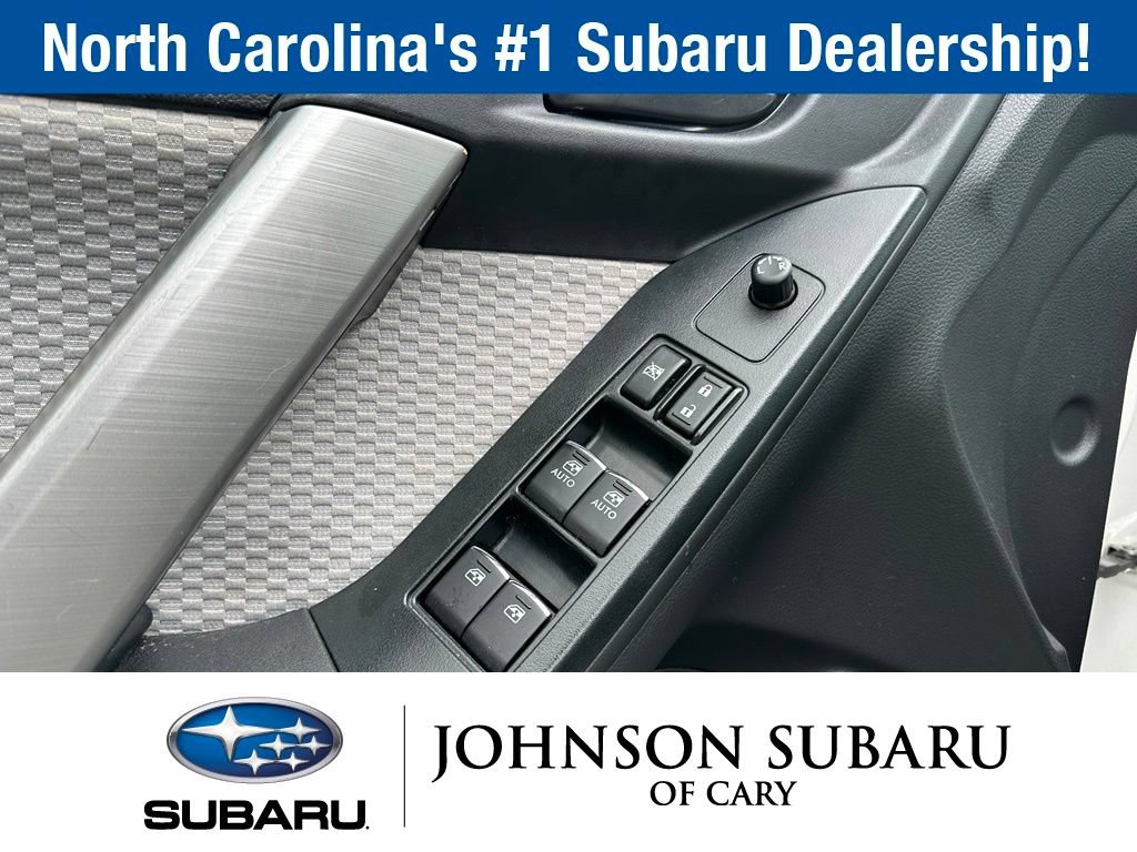 Used 2018 Subaru Forester 2.5i Premium w/ All-Weather Package AWD/4WD image 17