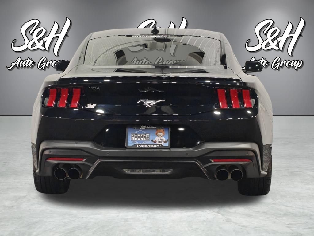 Used 2025 Ford Mustang Premium RWD image 19