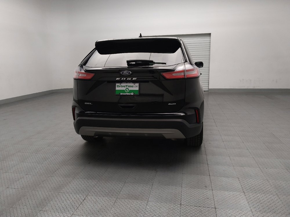 Used 2024 Ford Edge SEL image 7