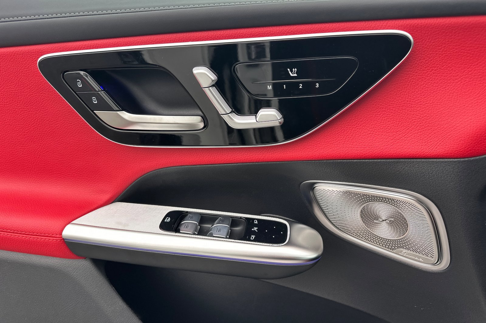 New 2026 Mercedes-Benz GLC 300 4MATIC image 11