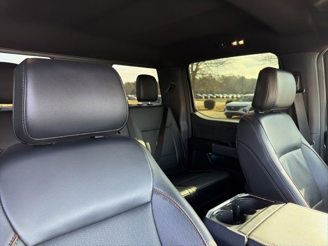 Used 2024 Ford F150 Lariat w/ FX4 Off-Road Package image 32