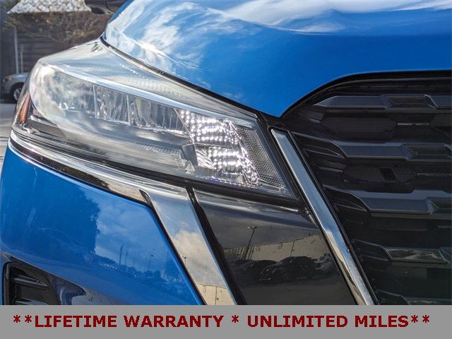 Used 2023 Nissan Kicks SR w/ SR Premium Package image 11