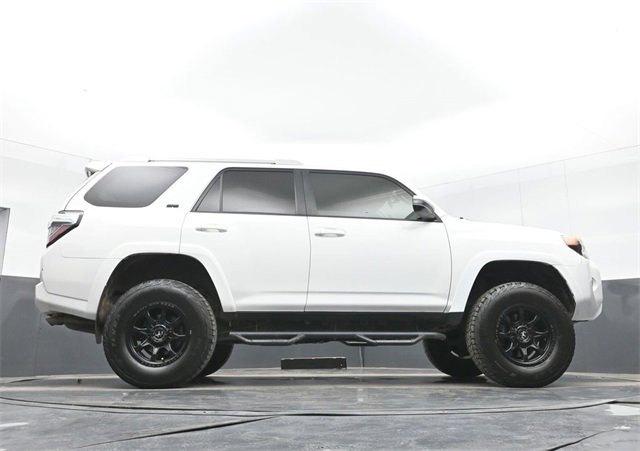 Used 2015 Toyota 4Runner SR5 image 51