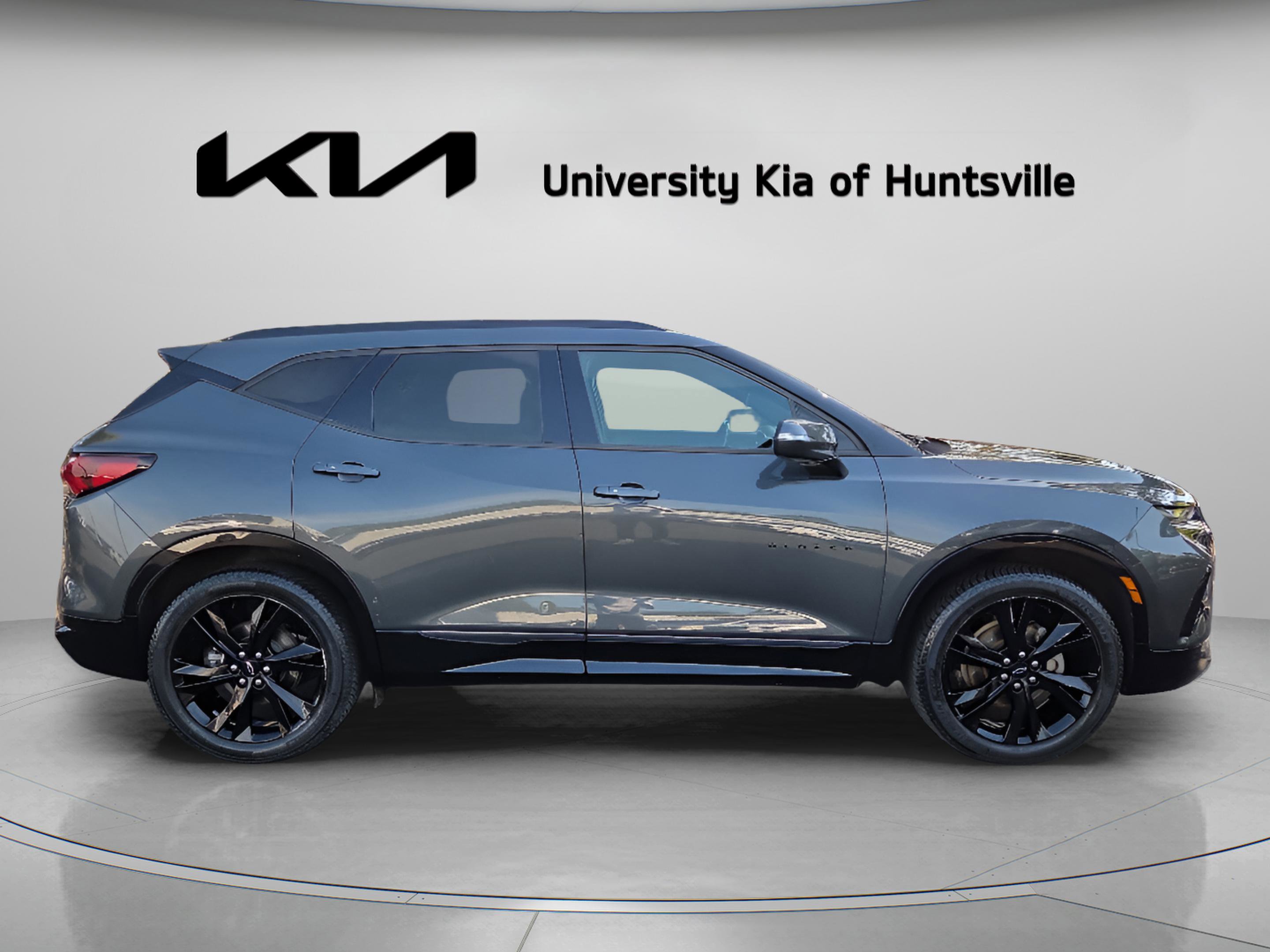 Used 2019 Chevrolet Blazer RS w/ Sun and Wheels Package image 8