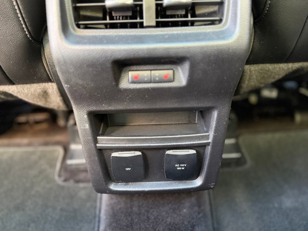 Used 2017 Ford Edge Titanium w/ Equipment Group 301A image 29