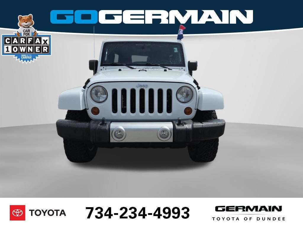 Used 2012 Jeep Wrangler Unlimited Sahara w/ Dual Top Group AWD/4WD image 2