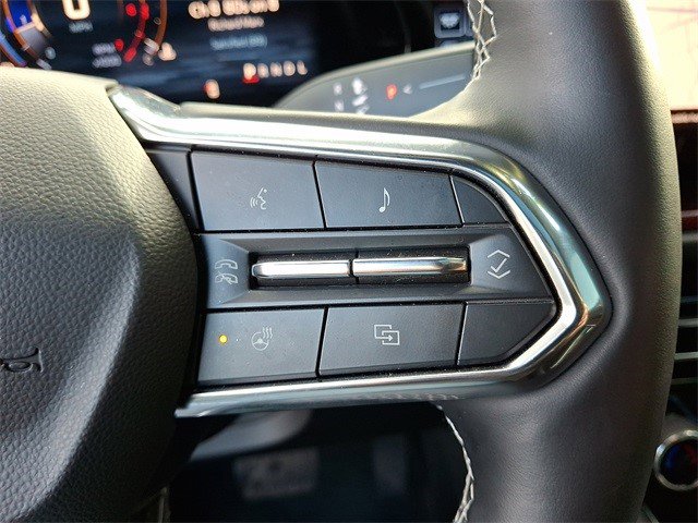 Certified 2024 Chevrolet Traverse Z71 w/ LPO, Floor Liner Package image 22