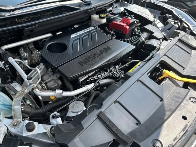 Used 2024 Nissan Rogue SV AWD/4WD image 39