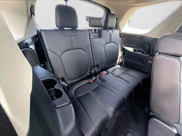 Used 2025 Honda Pilot EX-L image 29