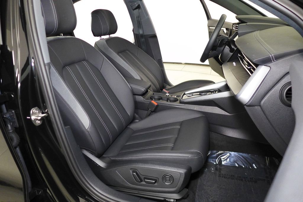Used 2025 Audi A3 2.0T Premium w/ Convenience Package image 19