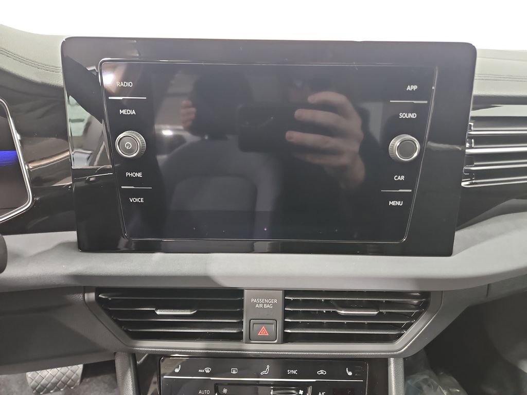 New 2026 Volkswagen Jetta SE image 18