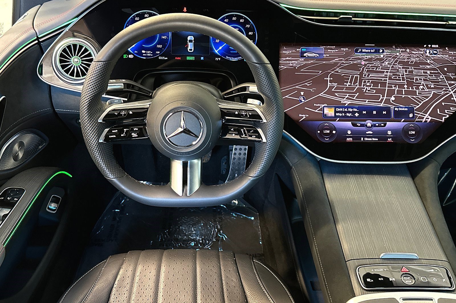 Used 2022 Mercedes-Benz EQS 580 4MATIC Sedan image 4