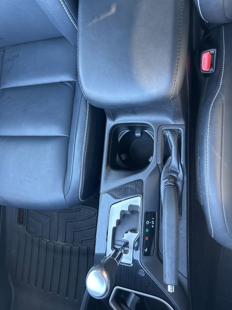 Used 2018 Toyota RAV4 Limited w/ Advanced Technology Package image 14