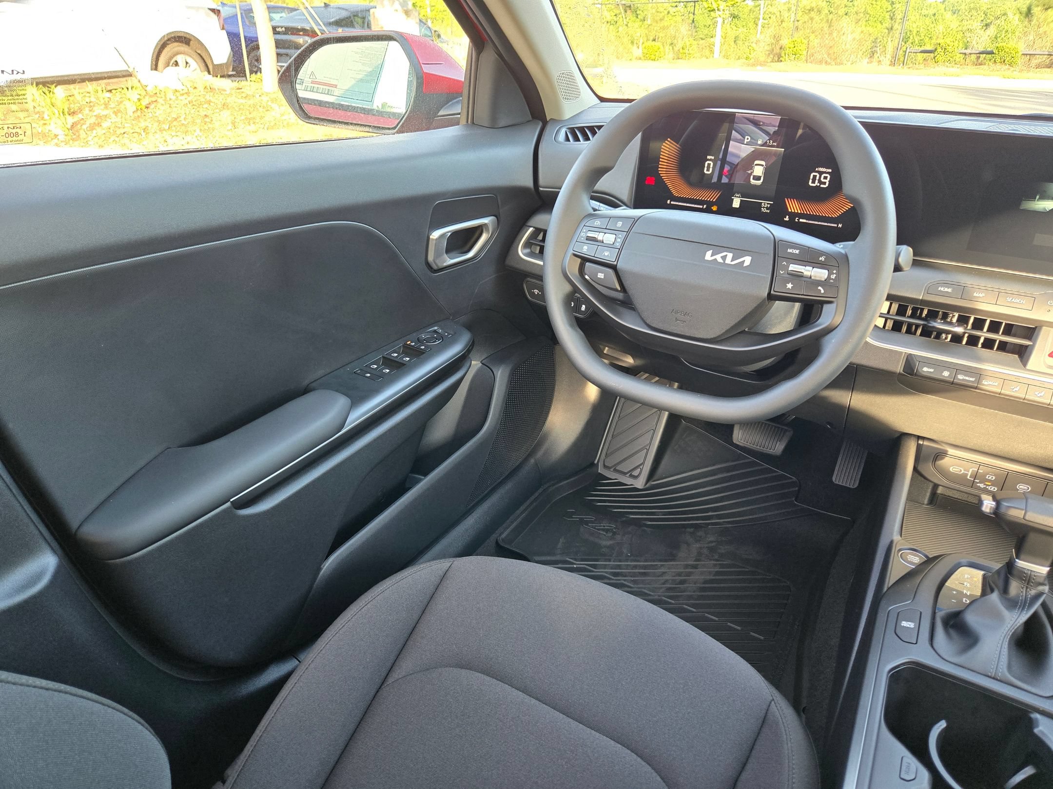 New 2026 Kia K4 FWD image 9